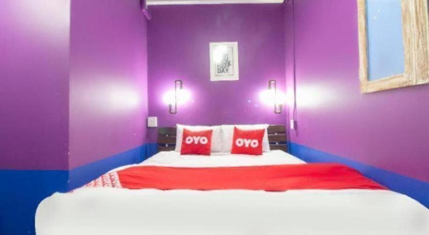 Oyo 965 Art Hotel Sanamchai Бангкок Экстерьер фото